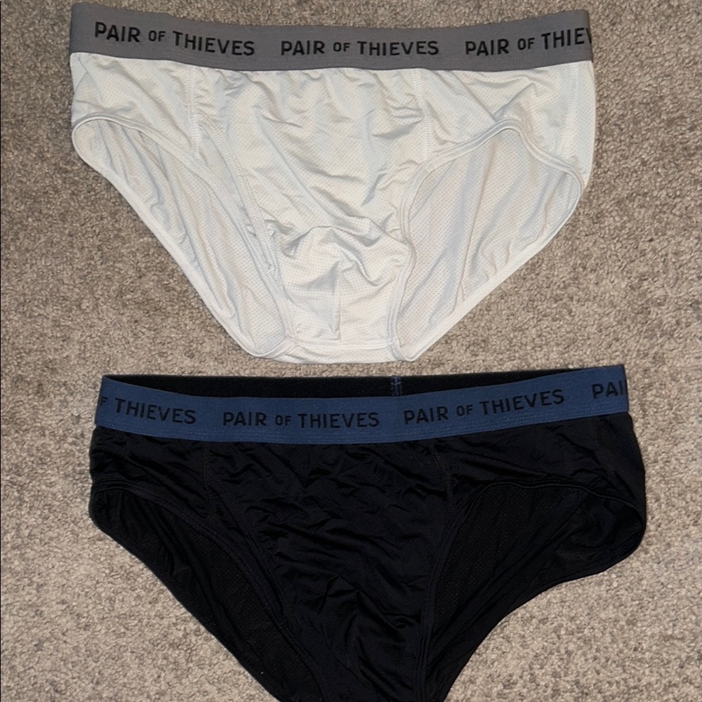 Pair of Thieves Men’s Underwear Size Large